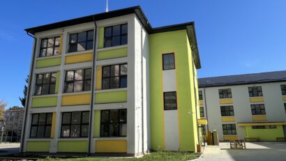 Reabilitarea Școlii Gimnaziale nr. 8 din Reșița a ajuns la final