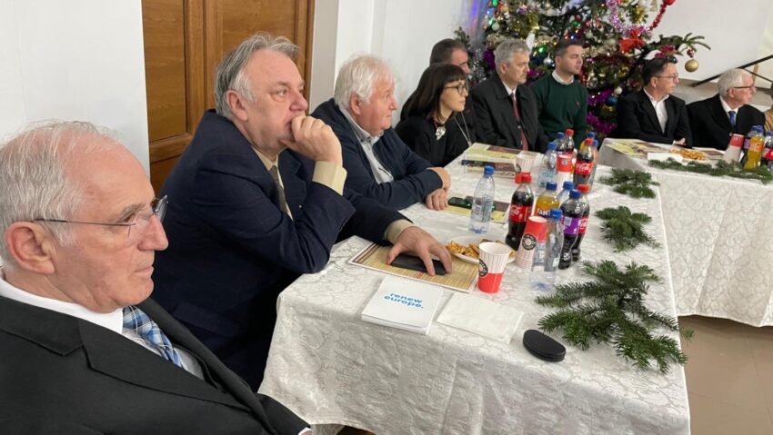 „Punte între generații – Școala rurală” la Berzovia: valori autentice, destine construite din școala de la sat