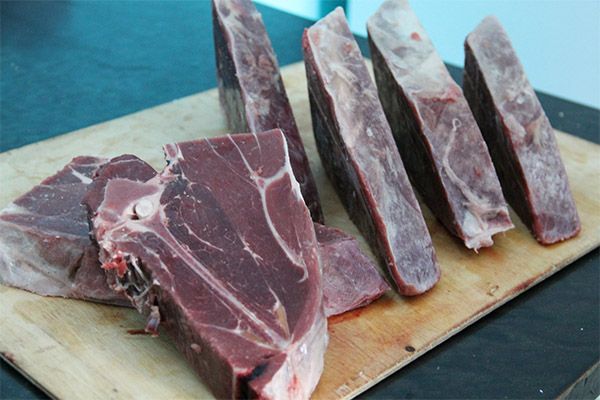 Carne de vânat, disponibilă pentru populaţie prin Ocoalele silvice din Caraş-Severin