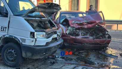 Accident grav pe DN 6, la Topleț: două persoane rănite