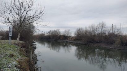 Zăpada provoacă creșteri ale cursurilor de apă din Banat – autoritățile recomandă prudență