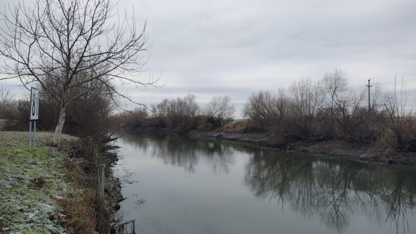 Zăpada provoacă creșteri ale cursurilor de apă din Banat – autoritățile recomandă prudență
