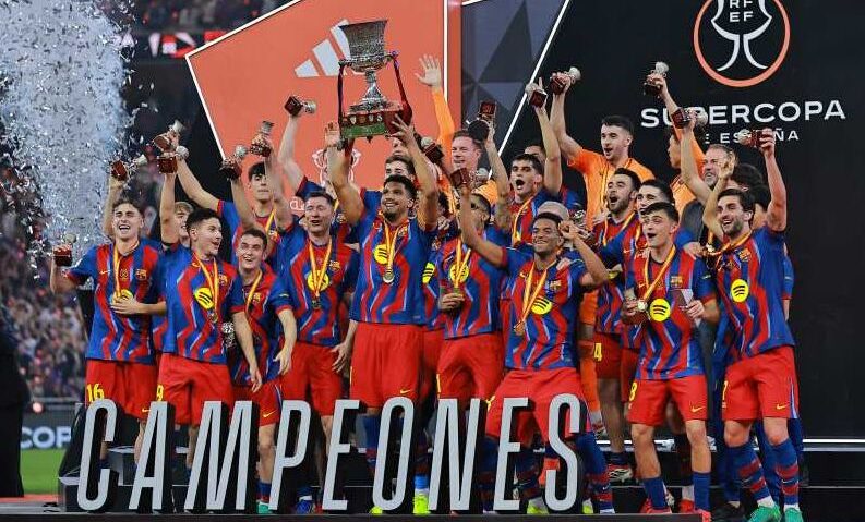 Barcelona a răpus Realul în Supercupa Spaniei. Catalanii și-au adjudecat pentru a 16-a oară trofeul