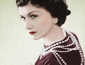 Gabrielle (Coco) Chanel-55 de ani pe podiumul amintirii!