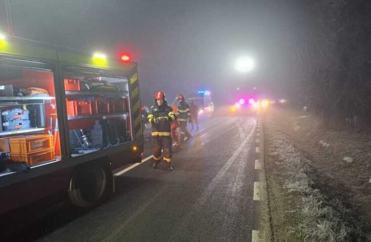 Accident grav între Horia și Șiria, județul Arad: o persoană a murit, alta a fost transportată la spital