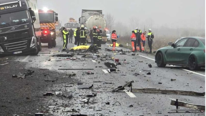Timiș: Doi dintre cetățenii greci răniți în accident, tratați în serviciul de chirurgie al Spitalului Județean Timișoara