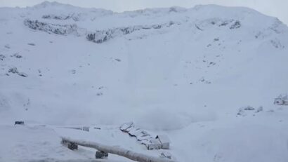 Avalanșă de mari dimensiuni la Bâlea Lac, declanșată de doi schiori