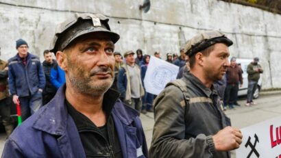 Protest al minerilor și energeticienilor în fața Guvernului