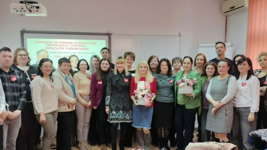 CCD Caraş-Severin: Program de formare în educație financiară pentru cadrele didactice din judeţ