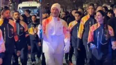 JO de Iarnă: Cristian Chivu a purtat torţa olimpică la Milano