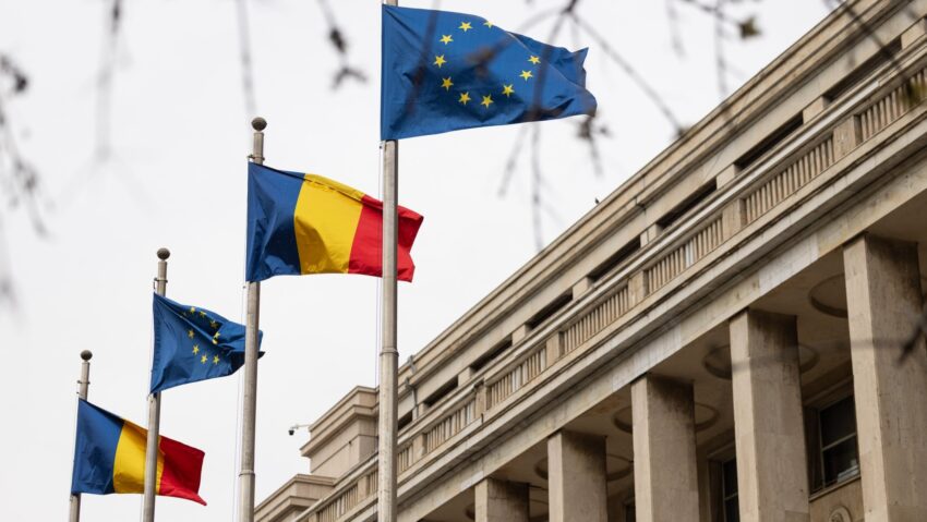 Puține declarații la o zi după demiterea Guvernului Bolojan