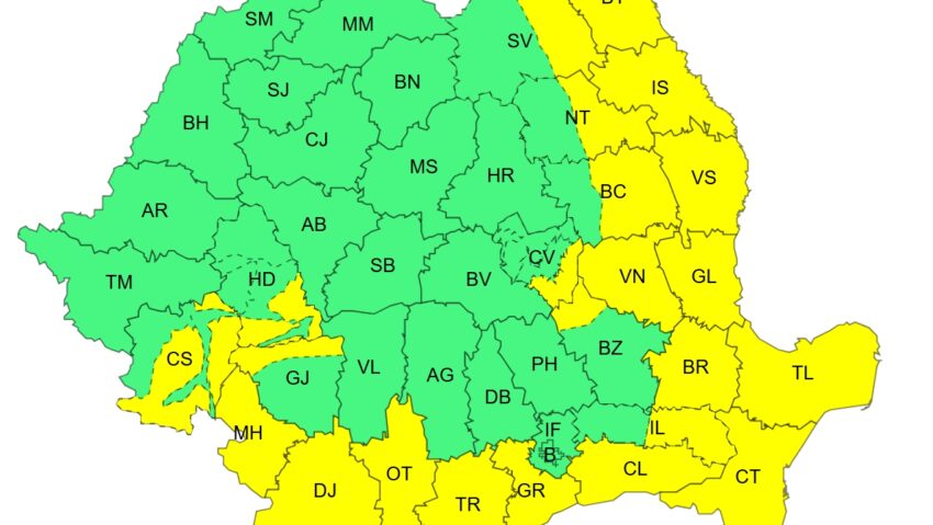 Caraș-Severin, sub Cod galben de ninsori viscolite. ANM anunță vânt puternic, precipitații și răcire accentuată până luni dimineața