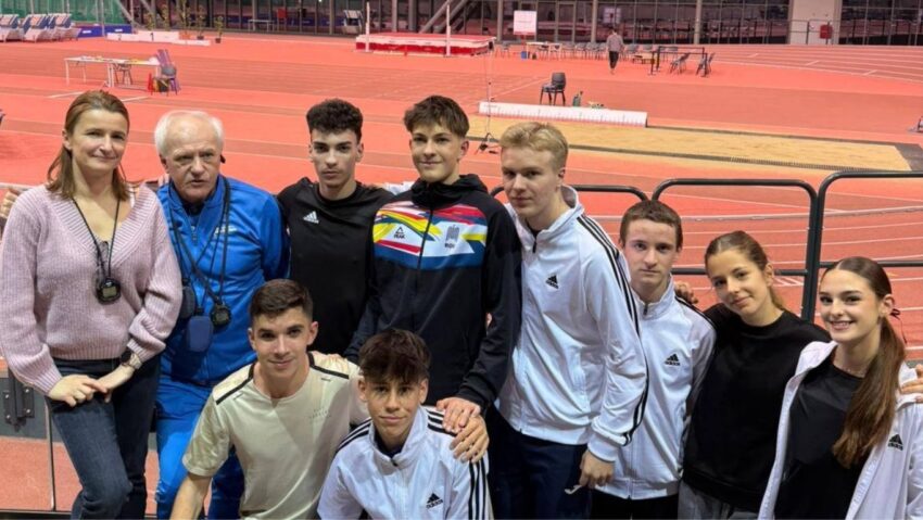 Atleții CSS Caransebeș, weekend de aur în Ungaria. Recorduri personale și o calificare istorică la Campionatul Balcanic