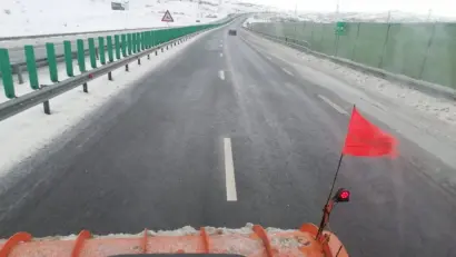 Autostrăzile A1 și A7, închise din cauza viscolului puternic. Circulație suspendată pe sectoare importante