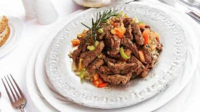 Rețetă din Orientul Mijlociu: Kirde Kebab