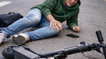 Accidentele cu trotinete electrice în creştere şi în Caraş-Severin: avertismentul medicilor și poliţiştilor