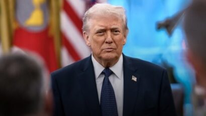 După schimbul de focuri din Strâmtoarea Ormuz, Trump afirmă că armistițiul dintre SUA și Iran este încă în vigoare