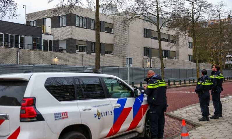 Explozie la o şcoală evreiască din Amsterdam