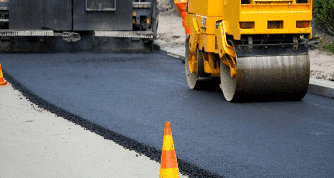 Lucrări de asfaltare în cartierele Secu și Cuptoare din Reșița. Primăria a alocat câte 500.000 de lei pentru fiecare zonă