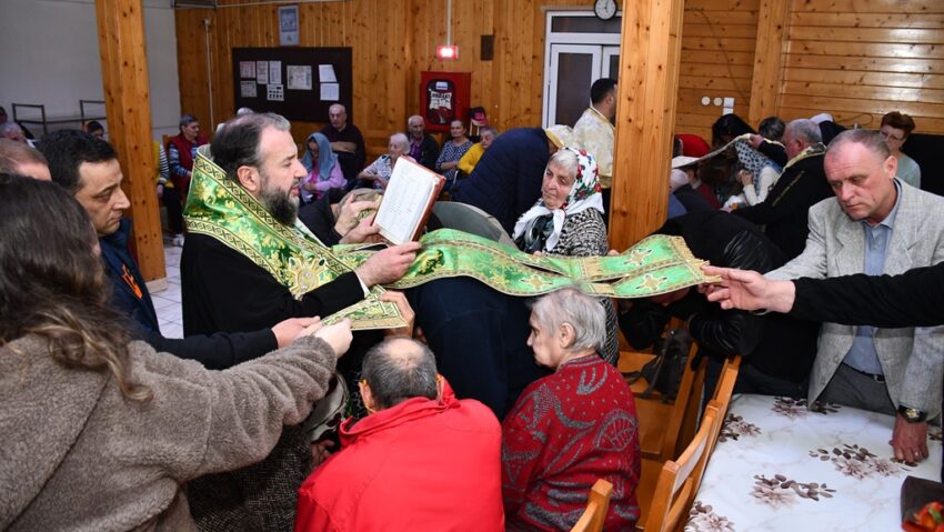 Rugăciune și binecuvântare pentru bolnavii și vârstnicii din Reșița, în Postul Mare