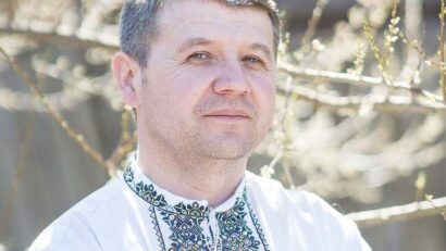 „Bucovina salută Banatul”: profesorul Ilie Sauciuc din Suceava – model de educație şi păstrător de tradiție și identitate ucraineană în inima Bucovinei