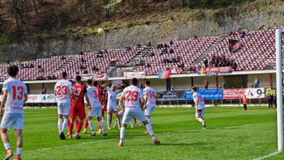 CSM Reşiţa, fără greşeală în play-out! Rossonerii au învins şi Bacăul