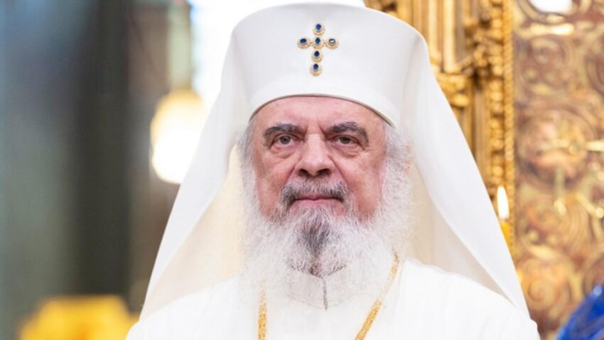 Patriarhul Daniel: Sfintele Paşti sunt sărbătoarea bucuriei şi a păcii, a iertării şi a comuniunii în familie, în comunitate, în popor şi în lumea întreagă