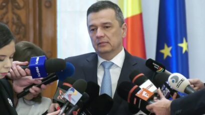 Grindeanu le cere secretarilor de stat şi prefecţilor social-democrați să demisioneze înainte de moţiunea de cenzură