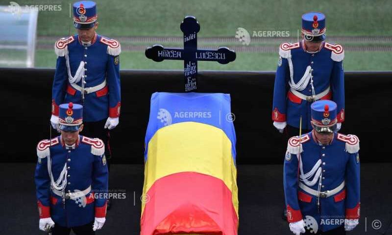 Legenda fotbalului românesc, Mircea Lucescu, condusă pe ultimul drum