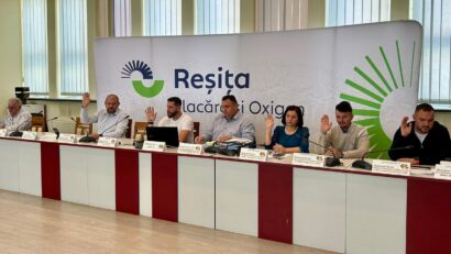 Primăria Reșița își reduce organigrama cu 113 posturi