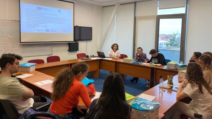 OncoBridge la Timișoara: program inovator lansat de OncoHelp Timișoara și Universitatea de Medicină și Farmacie Victor Babeș pentru viitorii specialiști în oncologie și paliație
