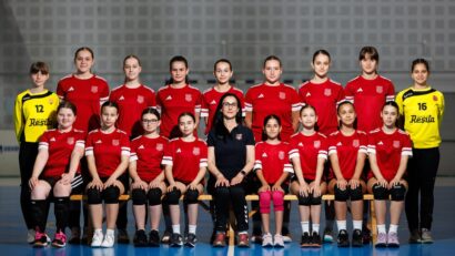 Invitaţie la handbal! Reşiţa găzduieşte în weekend turneul semifinal al junioarelor IV