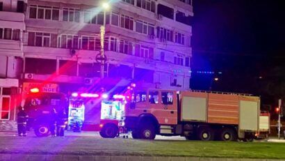 UPDATE Galați: Dronă prăbușită pe un bloc; explozie și incendiu la un apartament de la etajul 10