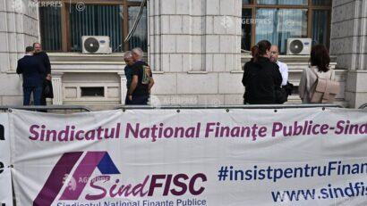 Sindicaliştii din finanţe lansează, de luni, o campanie naţională de acţiuni de protest