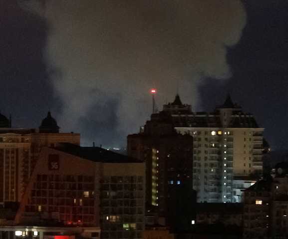 Ucraina: Un mort și 16 răniți într-un atac nocturn de amploare asupra Kievului