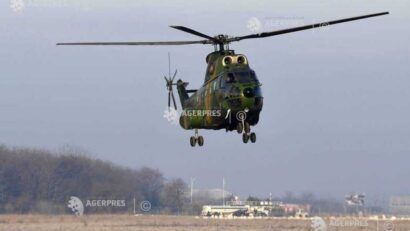 Un elicopter militar a aterizat de urgență lângă Reșița după o defecțiune tehnică