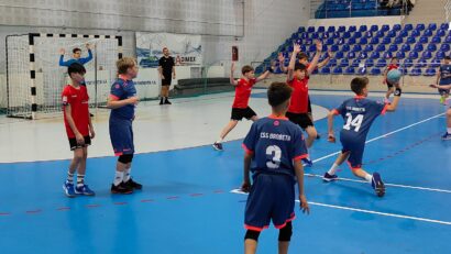 Handbal, juniori IV: CSM Reşiţa, calificată în turneul final!