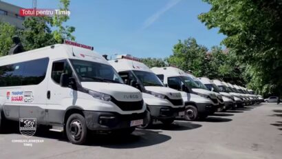 25 de microbuze școlare noi pentru elevii din Timiș