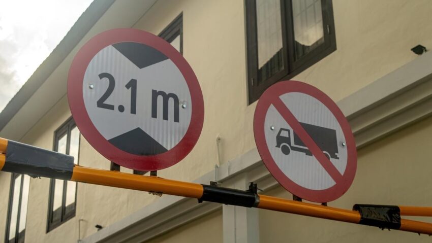Traficul greu, restricționat în Timișoara din 1 august: noi reguli și taxe pentru vehiculele de mare tonaj