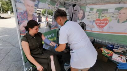 Canicula umple punctele de prim ajutor din Reșița. Zeci de oameni au cerut asistență medicală