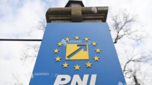 Tabăra anti-Bolojan obține în instanță suspendarea deciziilor PNL de sancționare a parlamentarilor care ar vota Guvernul Veștea