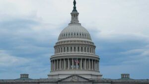 SUA: Congresul adoptă o rezoluție simbolică pentru a cere retragerea forțelor americane împotriva Iranului