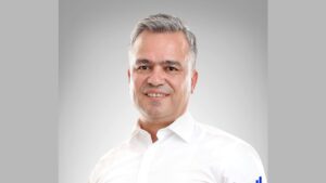 Adrian Veștea depune joi în Parlament programul de guvernare și lista miniștrilor