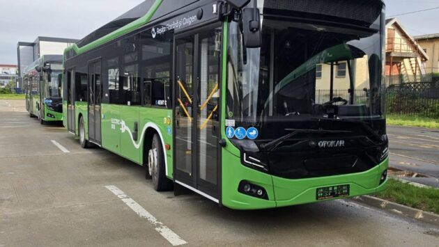 Transport Urban Reșița modifică programul traseului metropolitan 100. Noi ore de plecare spre Văliug și Crivaia