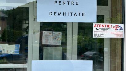 Protest fără precedent la ANAF. Mii de angajați au lipsit de la serviciu din cauza noii legi a salarizării