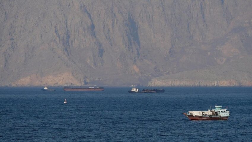 Iranul închide din nou Strâmtoarea Ormuz, ca reacție la atacul Israelului în Liban