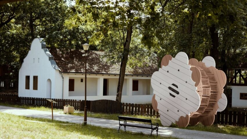 Centrul de Voluntariat Reșița, partener la prima Tabără de Sculptură de la Muzeul Satului Bănățean Timișoara