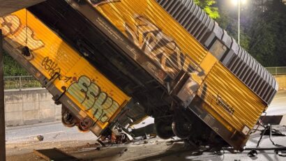 Accident feroviar grav în München: o persoană a murit după ciocnirea a două trenuri de marfă