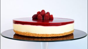 Cheesecake fără coacere – un desert cremos și ușor de pregătit