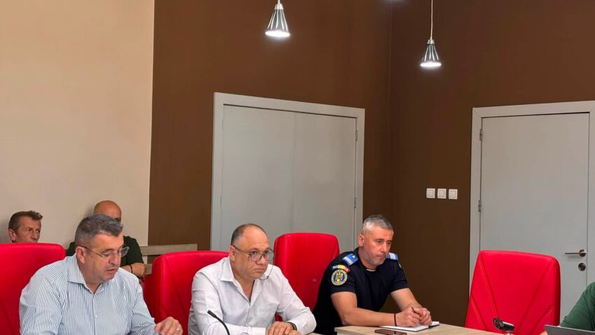 Caraș-Severin ia măsuri pentru prevenirea Pestei Micilor Rumegătoare. Transporturile de ovine și caprine, suspendate pentru 30 de zile
